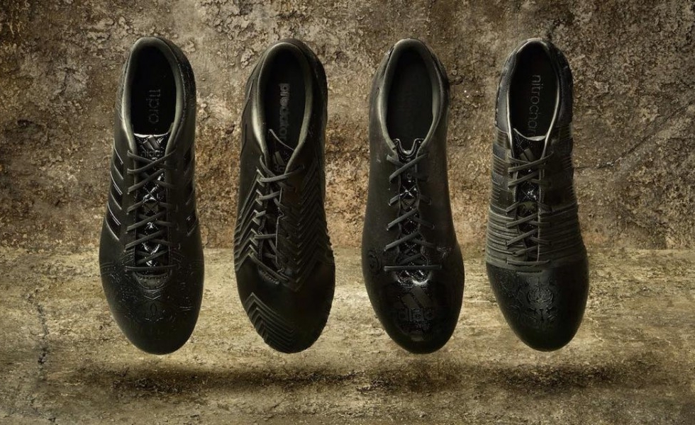 Adidas Black Pack, scarpe da calcio in stile medievale