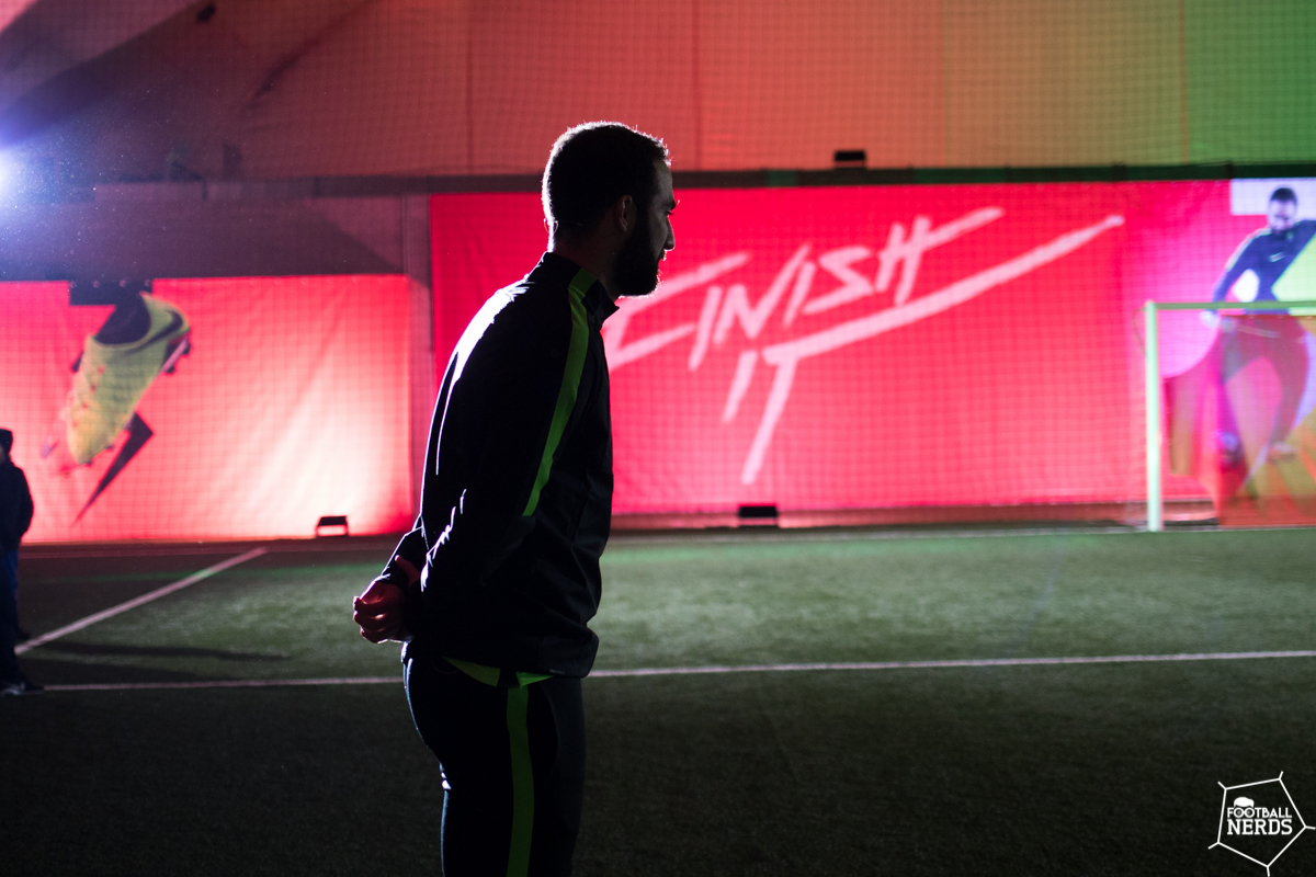 Nike Academy Higuain