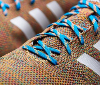 Luis Suarez e le Adidas Samba Primeknit