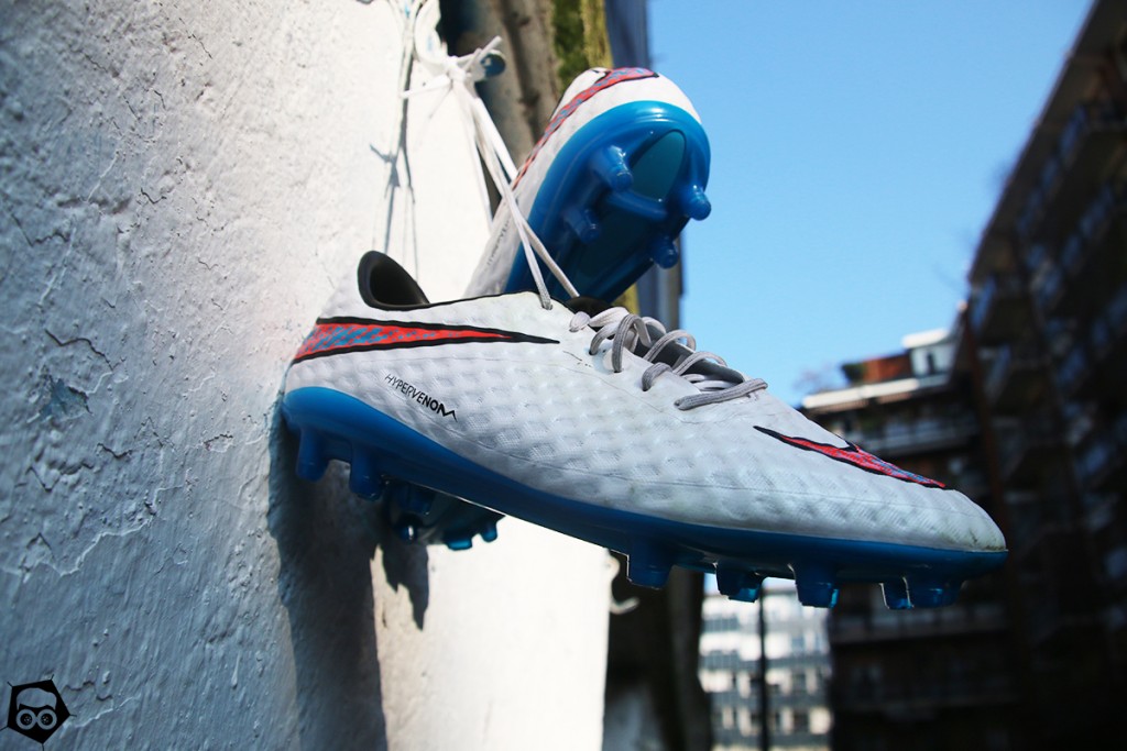 hypervenom bianche e azzurre