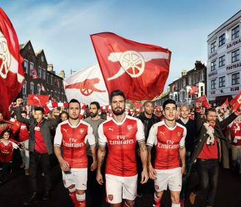 Febbre a 90: il kit home dell’Arsenal 2016-2017
