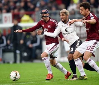 In campo la maglia storica del St. Pauli