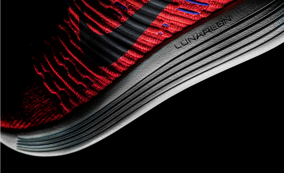 Lunar Epic Flyknit, novità Nike per il running