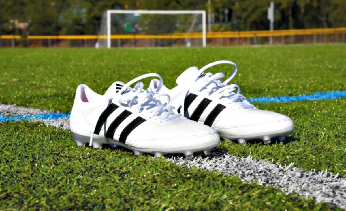 adidas gloro 2016