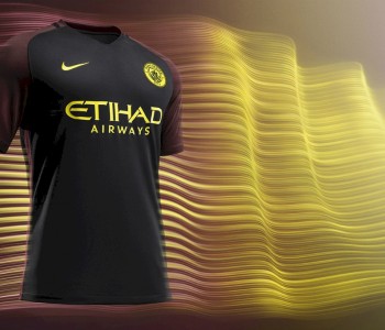 Manchester City, il nuovo kit away 2016/17
