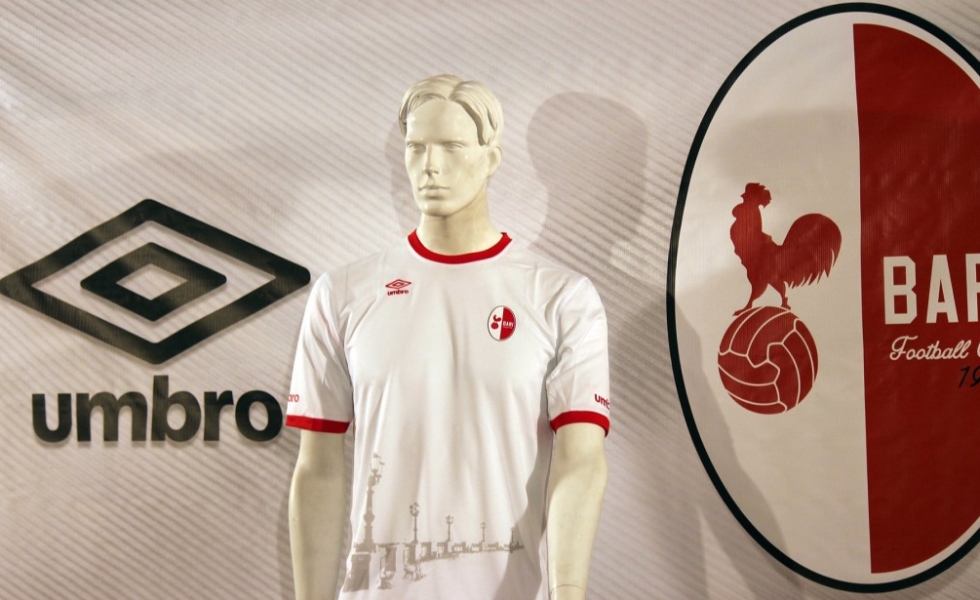 Umbro sponsor tecnico del Bari 2016/17