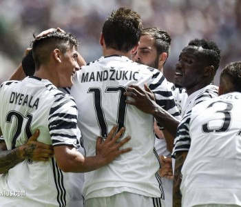 Juventus, la terza maglia Adidas 2016/17