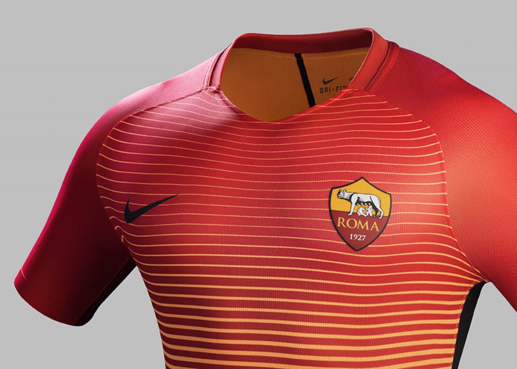 terza maglia roma 2016 17