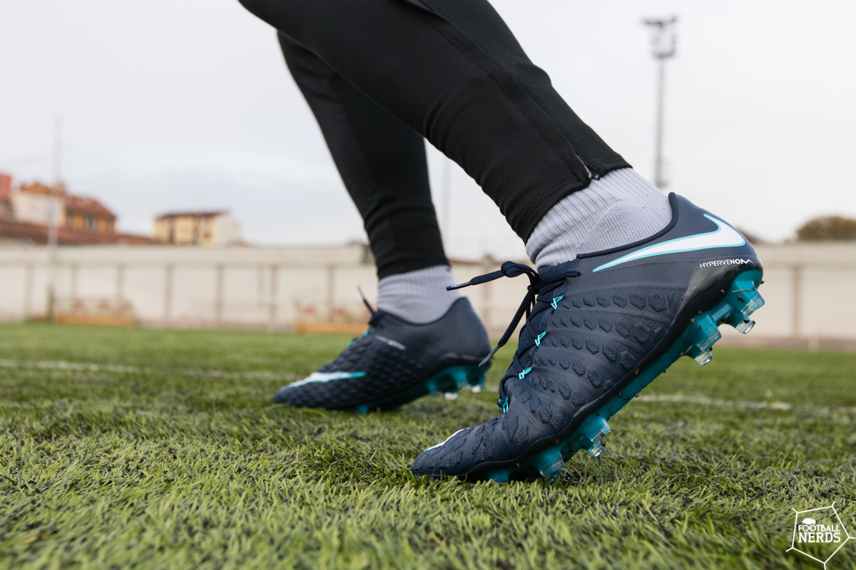 nike play ice hypervenom