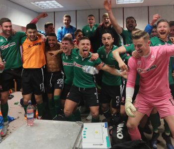 Erreà, le maglie del sorprendente Lincoln City