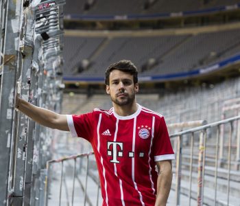 Una maglia anni ’70 per il Bayern 2017/18