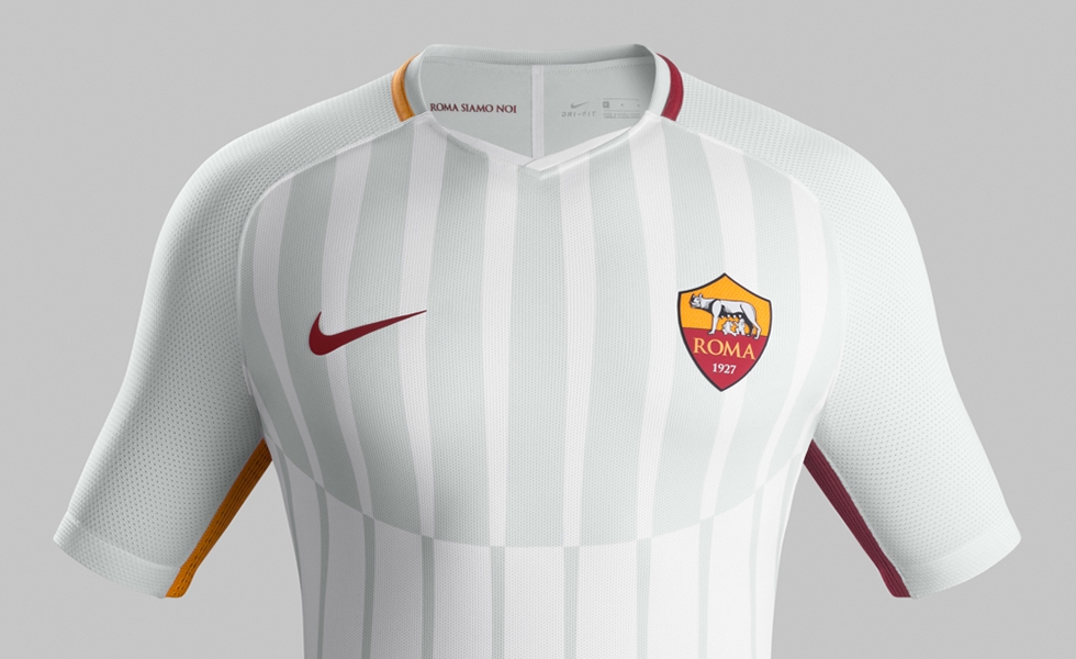 Nike, la nuova maglia da trasferta della Roma