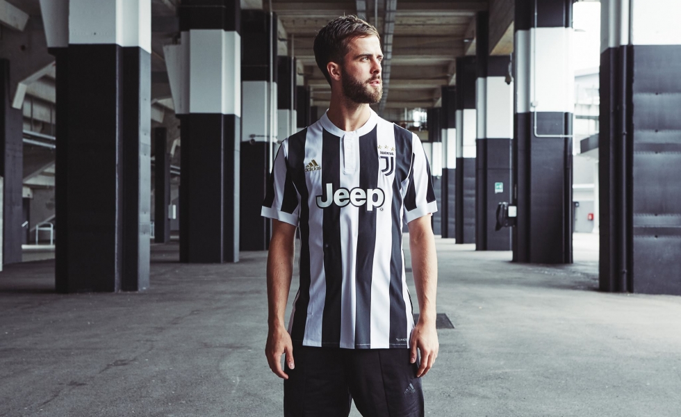 Juventus, la nuova maglia 2017/18