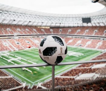 Adidas Telstar 18, il pallone di Russia 2018