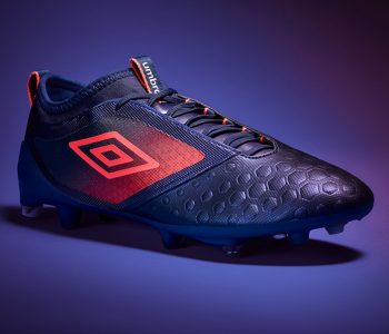 Umbro UX Accuro 2 (Pro)tagoniste del nuovo Eclipse Pack