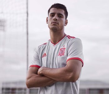 È blu ma non si vede: la maglia away della Spagna per Russia 2018