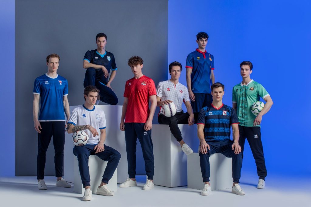 Erreà e le 8 maglie away del Kit Assistance Scheme 2022-24